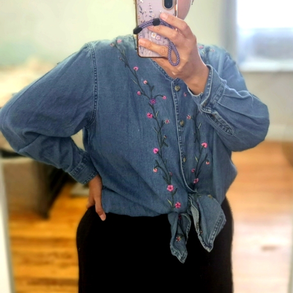 Vintage Fashion Bug Floral Embroidered Denim Cotton Button-up Blouse Sz 18/20 - Picture 1 of 5